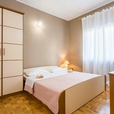 Guest house 